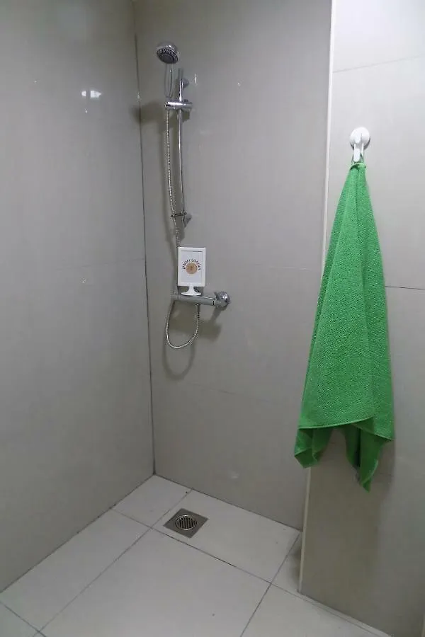 Oakwood House Ensuite Rooms Sheffield 0*,  United Kingdom